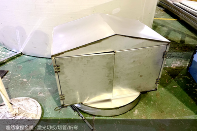 小厂的钱要花在卡脖子的那道工序上,别花在大屏上