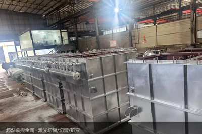 成排焊接成型的箱体:每一批出货,都应该能对着一张清单一件件点清